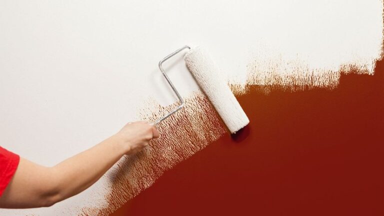 How to Paint Over Dark Walls: 7 Pro Tips for Painting Over Dark Colors