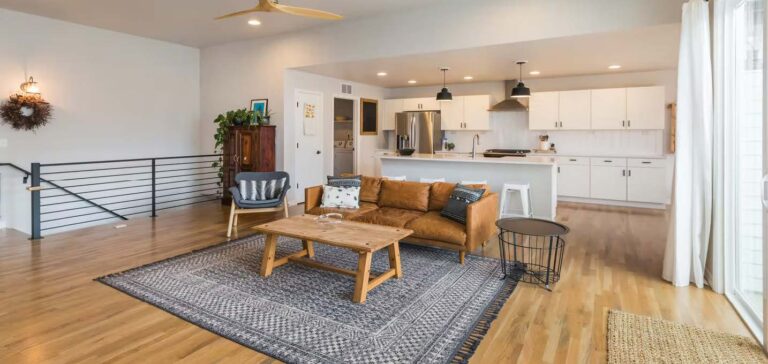 To Paint or Not To Paint? How Home Sellers Can Optimize Interior Wall Color