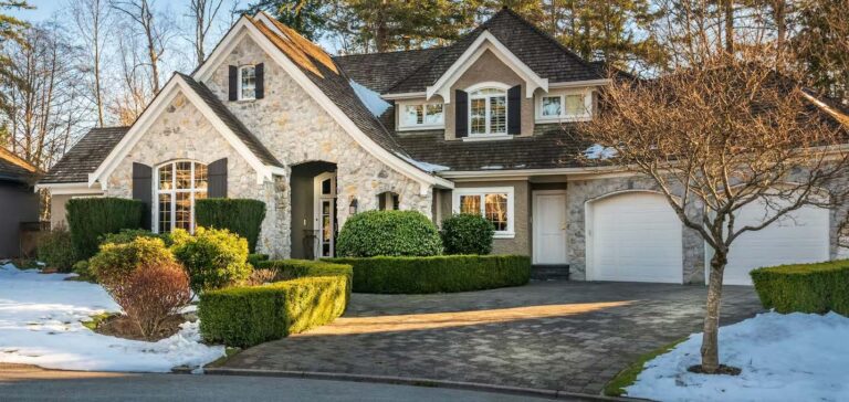 Buyers Gain Leverage as More Homes Being Listed, Staying On Market